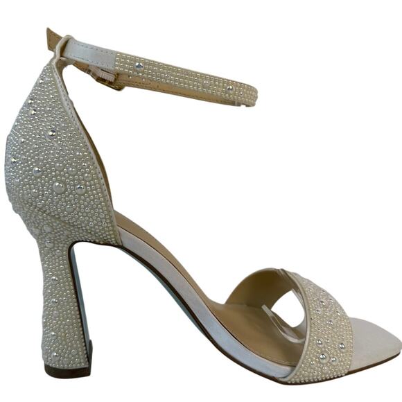 Betsey Johnson Sandals Dani Pearl Womens 8.5 M  Ivory Spool Heel Ankle Buckle - Picture 3 of 10